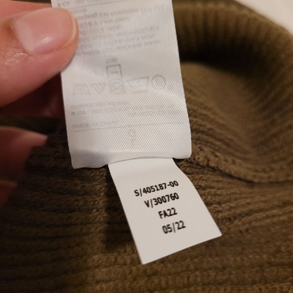 Banana Republic V-Back Pullover Sweater Sz L, New Heritage Olive - Picture 7 of 7